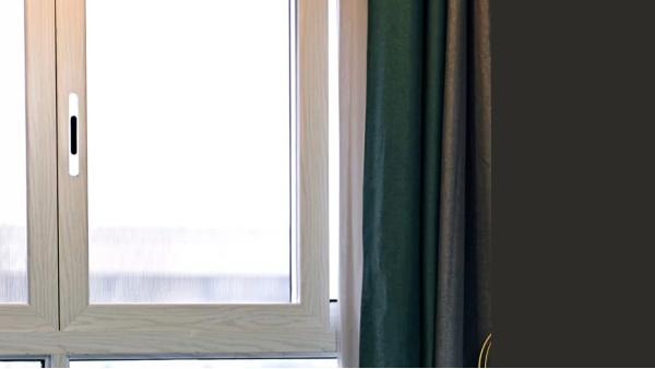 佛山哪里有做高端鋁木系統(tǒng)門(mén)窗的門(mén)窗廠家？